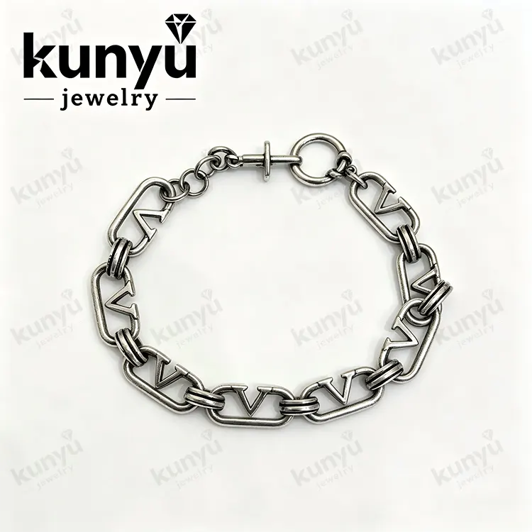 Dây chuyền mạ bạc cổ thủ công